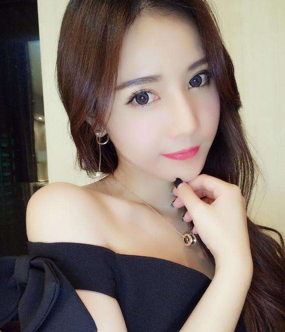 无情打桩机 爆艹御姐一夜干7次 瞬间被榨干